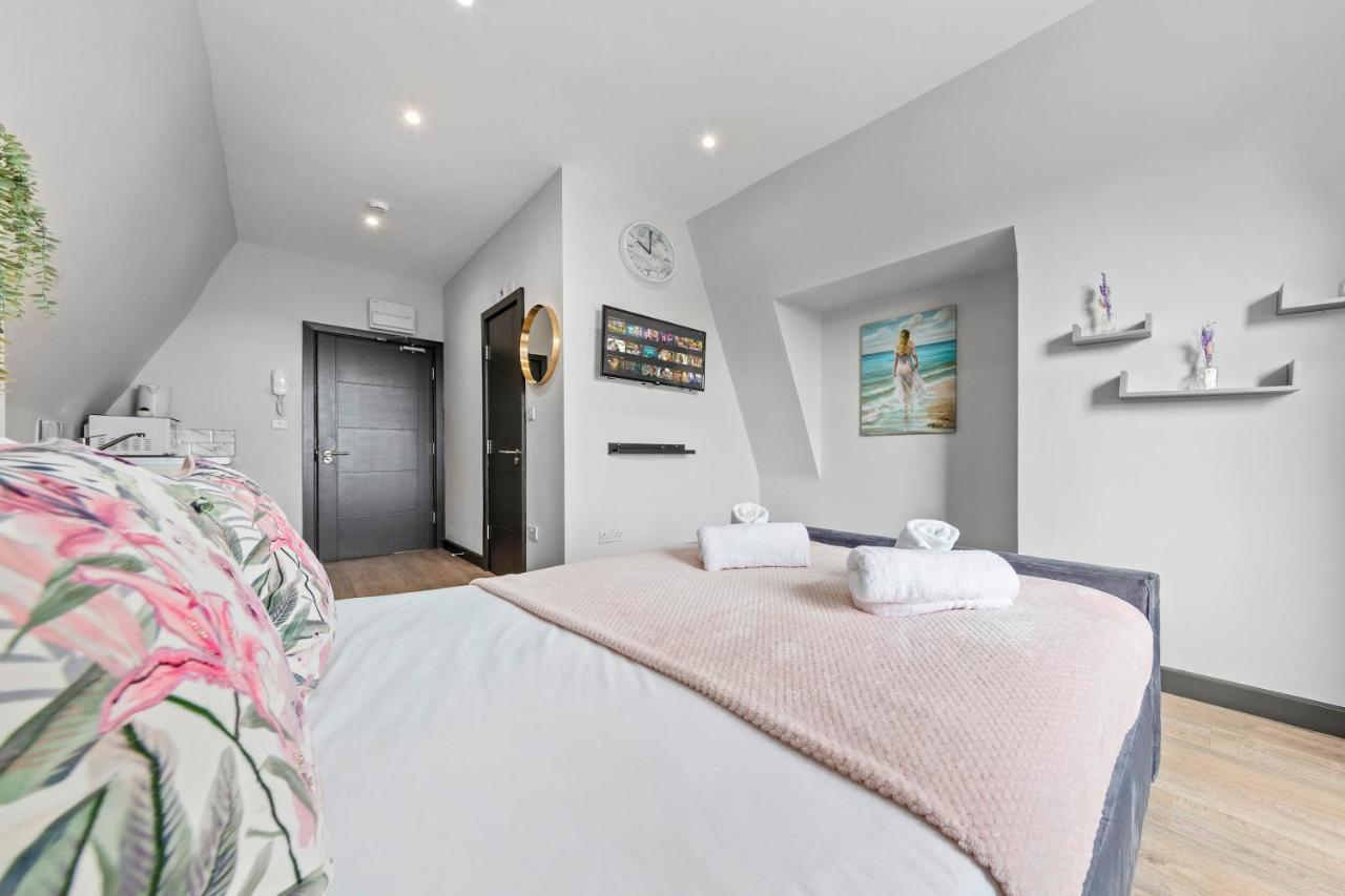 Sydenham Stays By Hayes Residency London Bagian luar foto