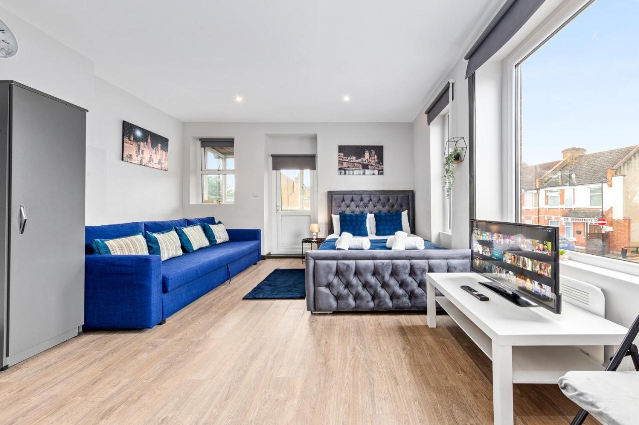 Sydenham Stays By Hayes Residency London Bagian luar foto