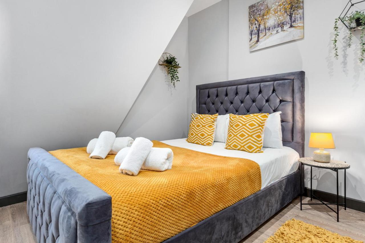 Sydenham Stays By Hayes Residency London Bagian luar foto