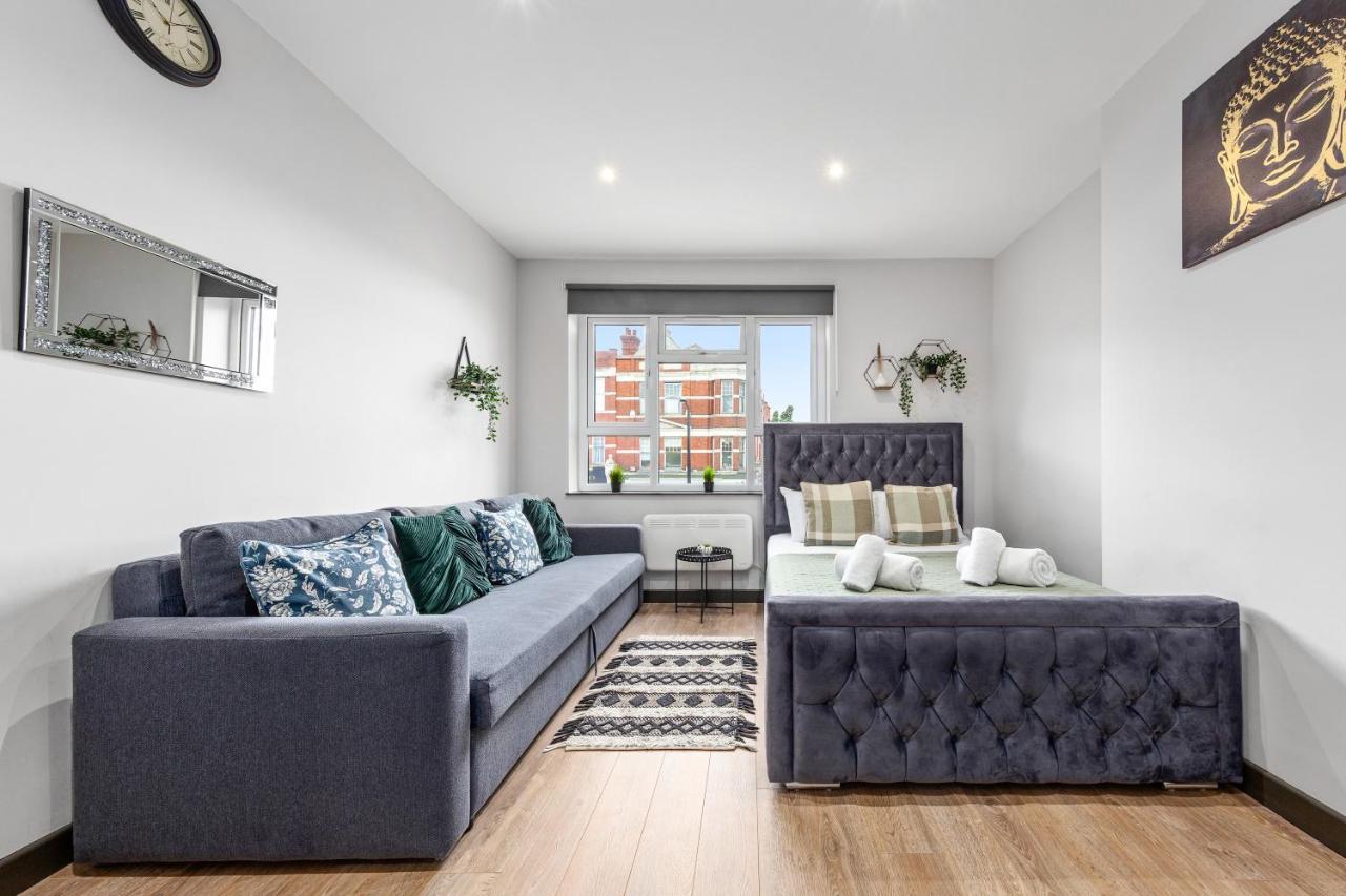 Sydenham Stays By Hayes Residency London Bagian luar foto