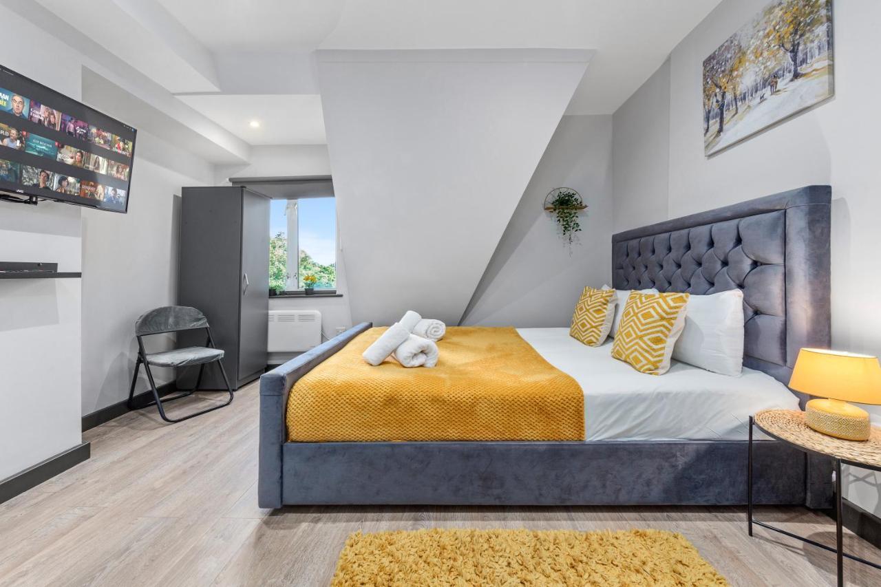 Sydenham Stays By Hayes Residency London Bagian luar foto