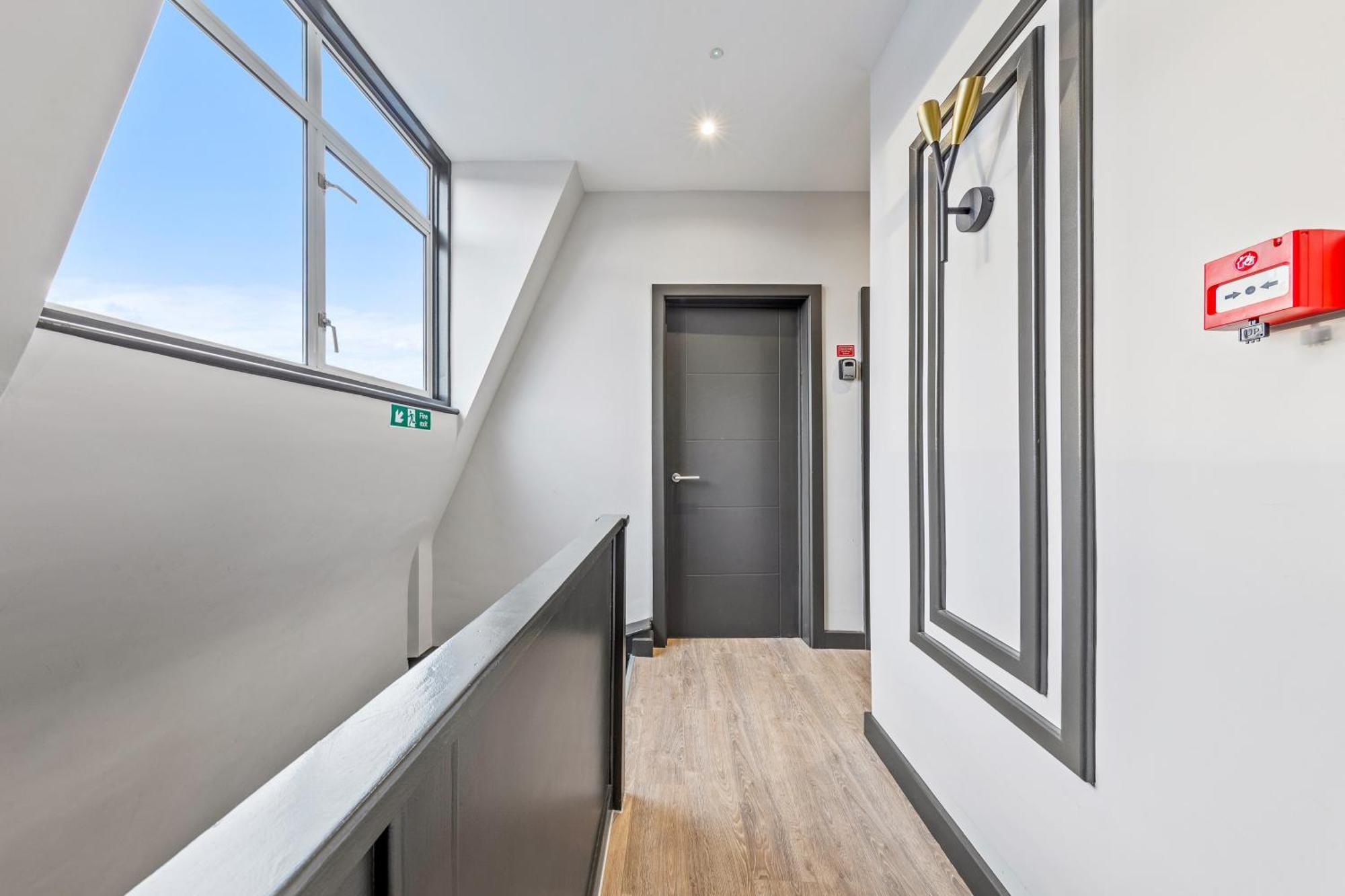 Sydenham Stays By Hayes Residency London Bagian luar foto
