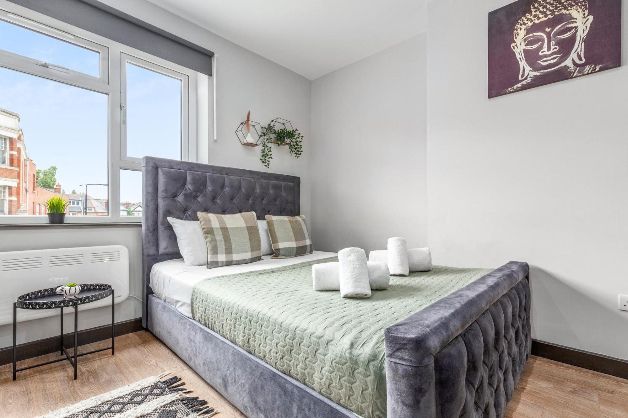 Sydenham Stays By Hayes Residency London Bagian luar foto